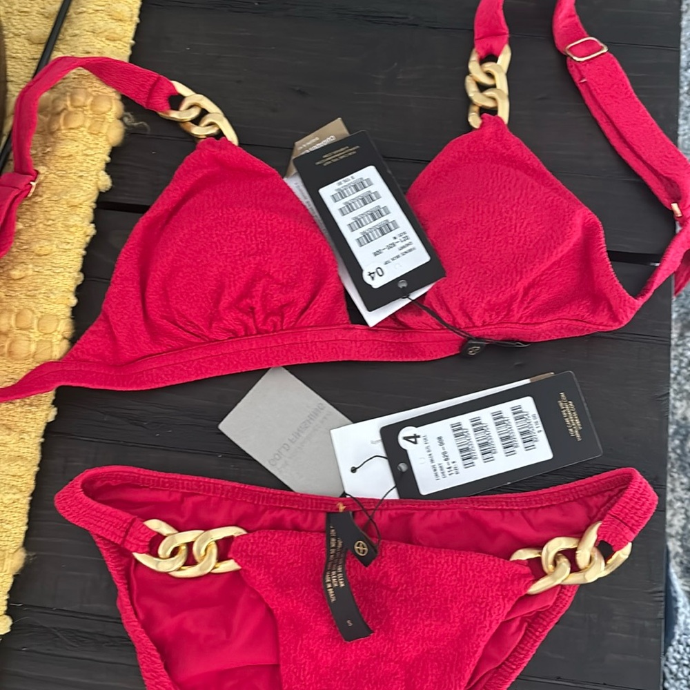 Vix Firenze bikini set.